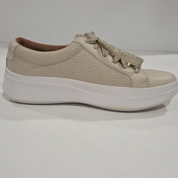 GENTLE SOULS KENNETH COLE Womens Tan Rosette Gold Wedge Leather Sneakers Shoes 8 - Picture 7 of 8